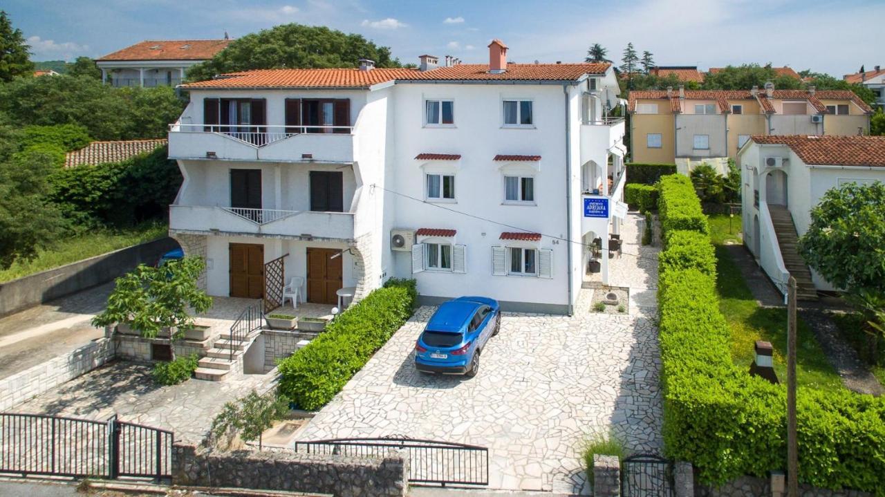 Apartments Adrijana Малинска Экстерьер фото